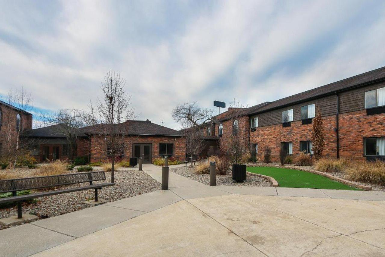 Bliss Point Inn & Suites New Buffalo Bagian luar foto