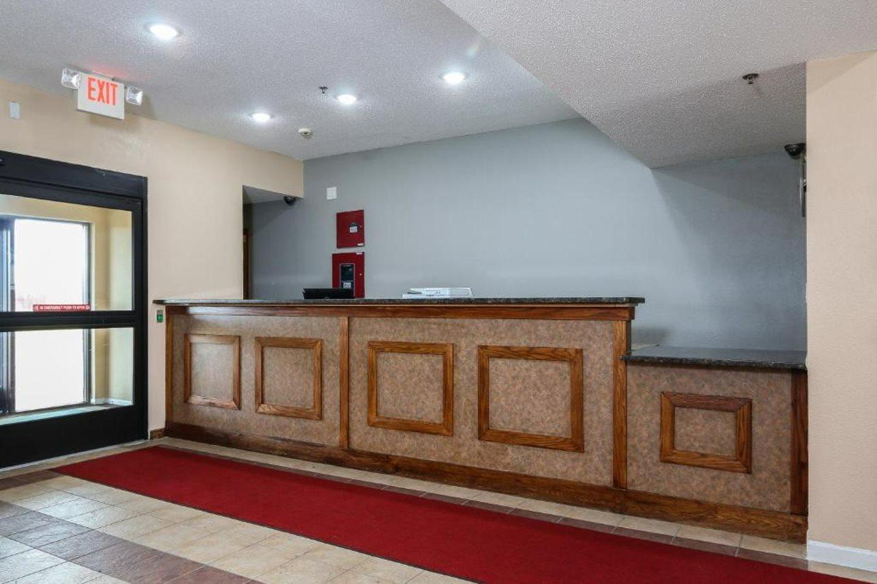 Bliss Point Inn & Suites New Buffalo Bagian luar foto