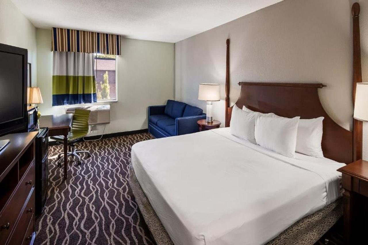 Bliss Point Inn & Suites New Buffalo Bagian luar foto