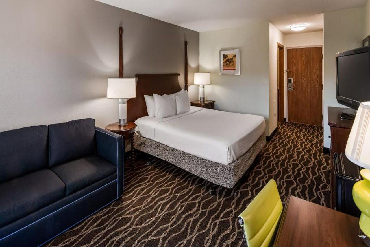 Bliss Point Inn & Suites New Buffalo Bagian luar foto